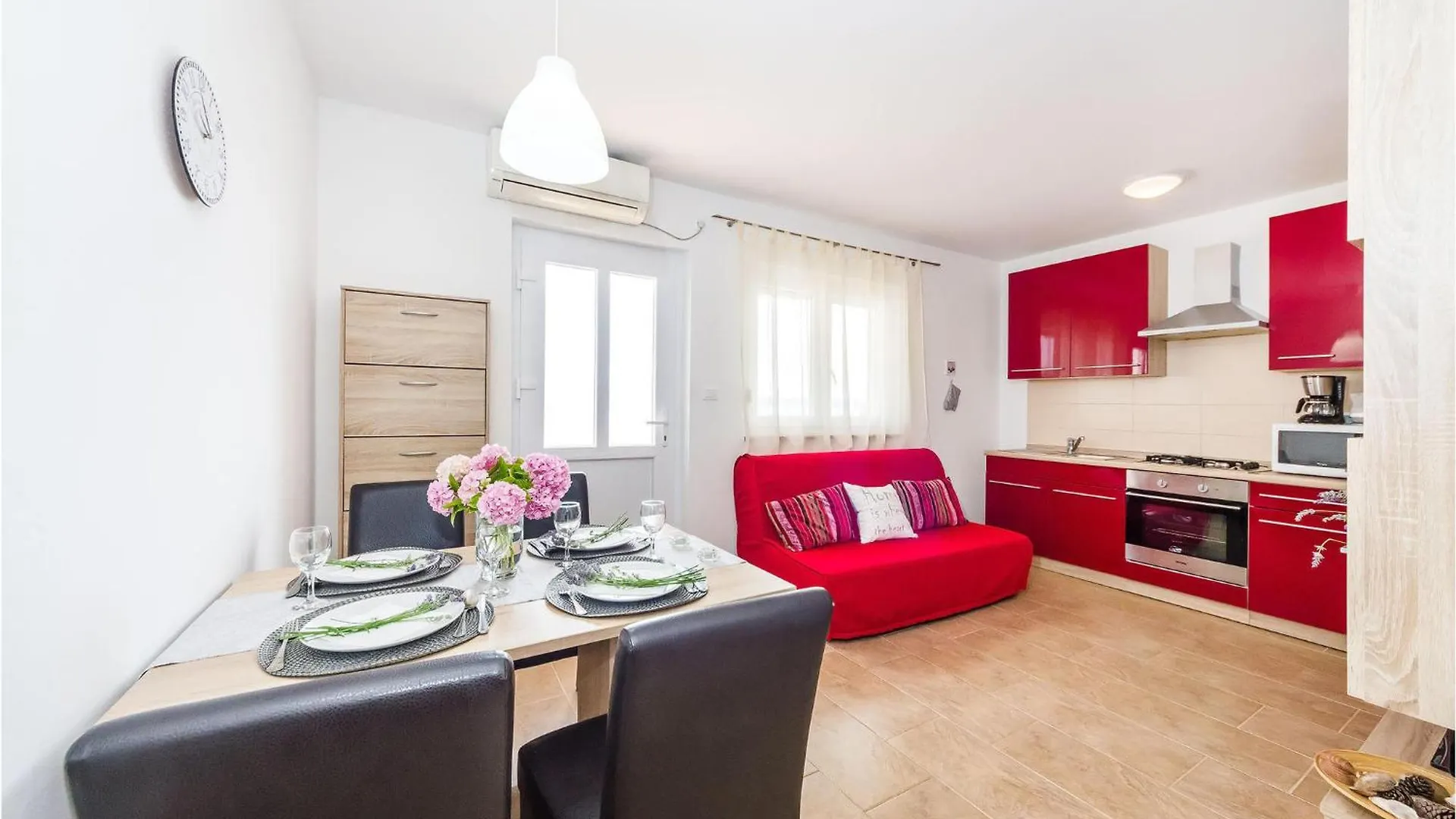 Awesome Apartment In Zdrelac With House Sea View