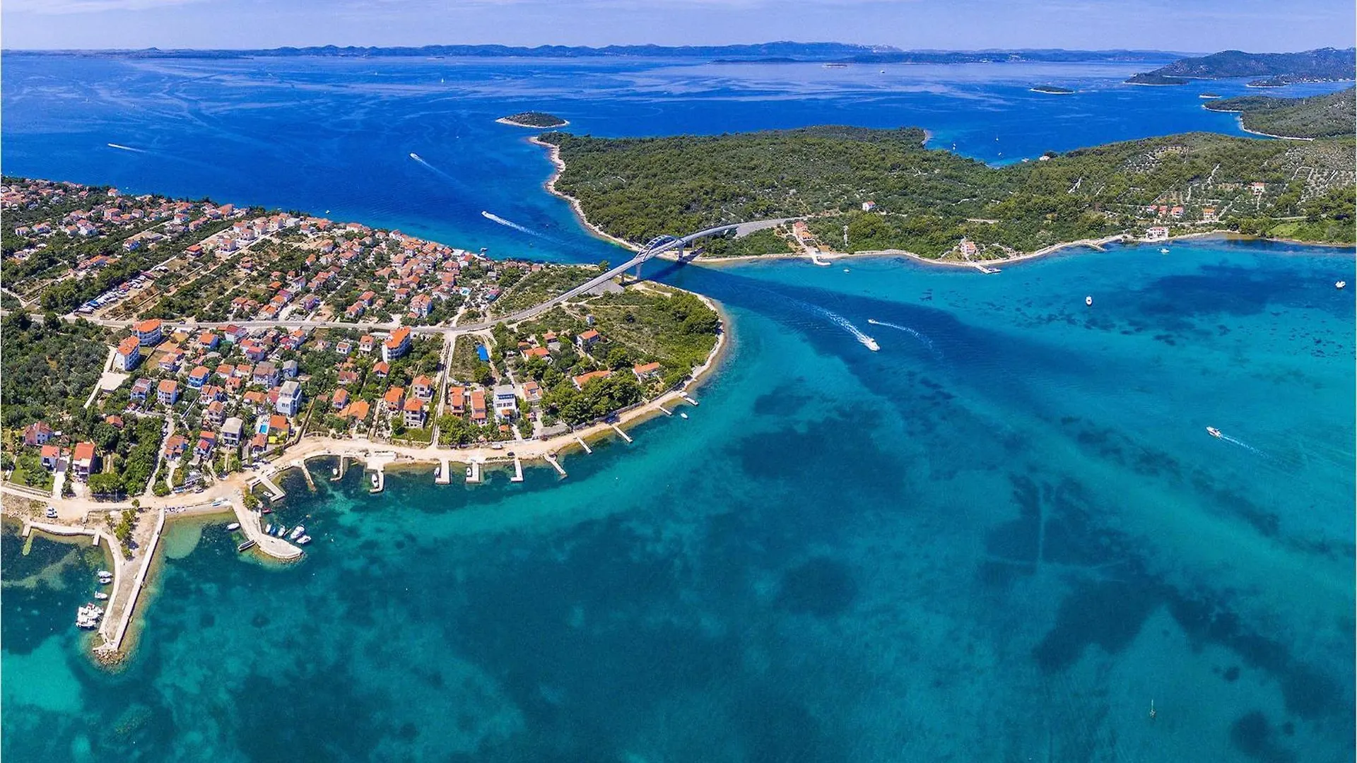 Awesome Apartment In Zdrelac With House Sea View Croatia